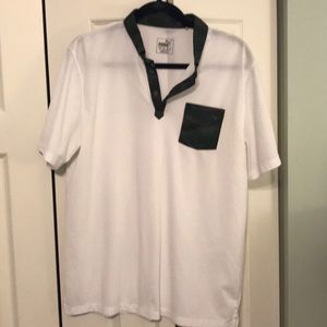 Men’s golf shirt
